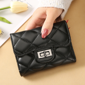 Turn Heads with This Stylish Argyle Quilted Short Wallet - Women's Mini PU Leather Coin Purse (Color: Black, size: SIZE)